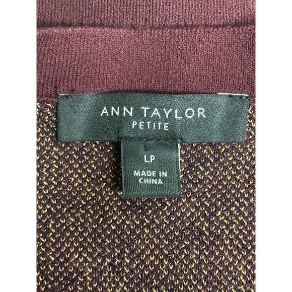 Dark academia Ann Taylor Petite Burgundy Patterned Button-Front Cardigan Sweater - Picture 5 of 8